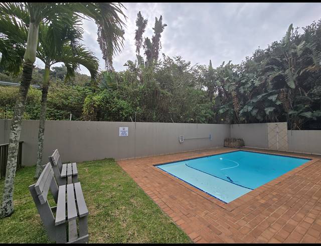 2 BEDROOM APARTMENT FOR SALE IN WESTBROOK